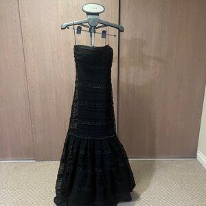 Elegant Evening Dress - size 6